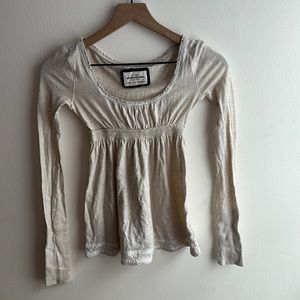 Abercrombie Ivory Long Sleeve Baby Doll Shirt